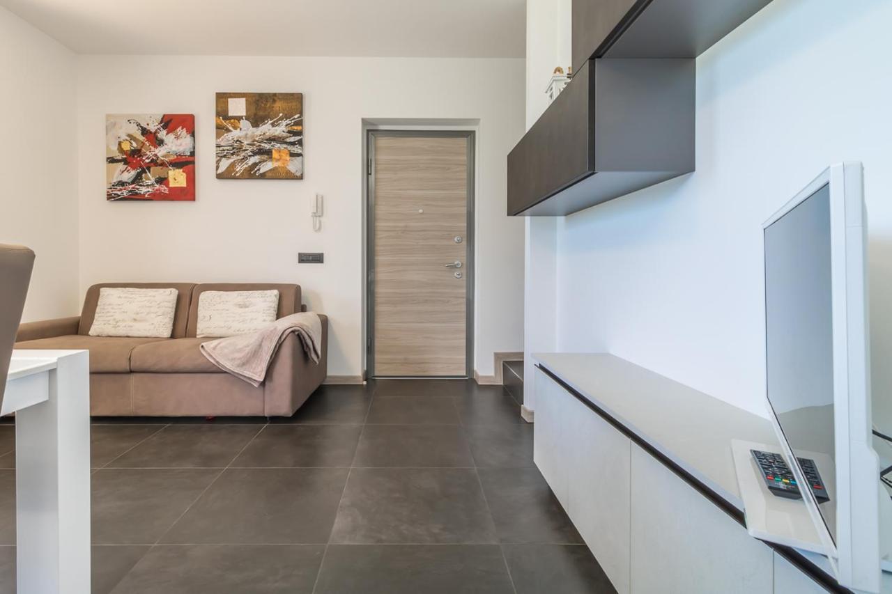 Apartment Veronica - โดมาโซ ภายนอก รูปภาพ